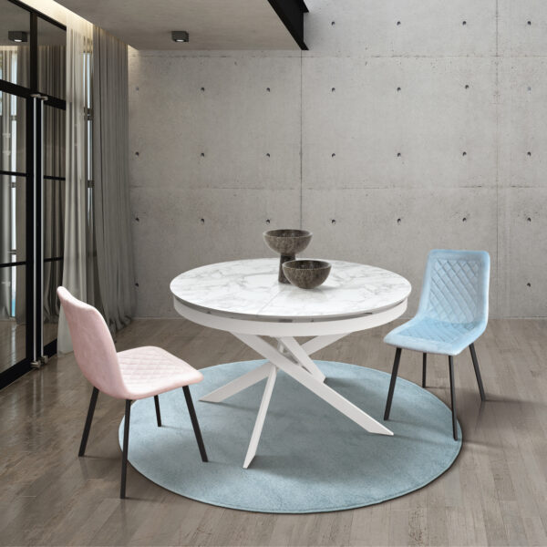 Tavolo Rotondo Allungabile in Ceramica Bianco Arabesco con Base in Metallo