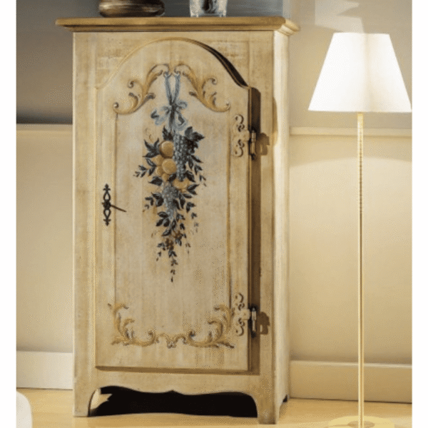 Stipo shabby con anta curva in legno massello, finitura pelle d'uovo e bianco antico