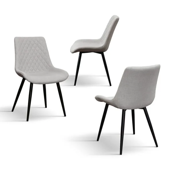 Sedia Imbottita in Tessuto Trapuntata Morgana con Gambe Nere (Set da 4)