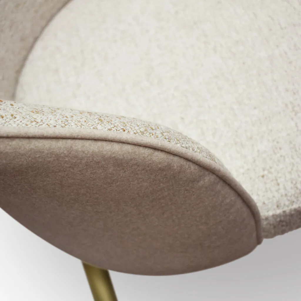 Set da 2 sedie Lucilla in tessuto beige con struttura in metallo (foto 7 di 8)