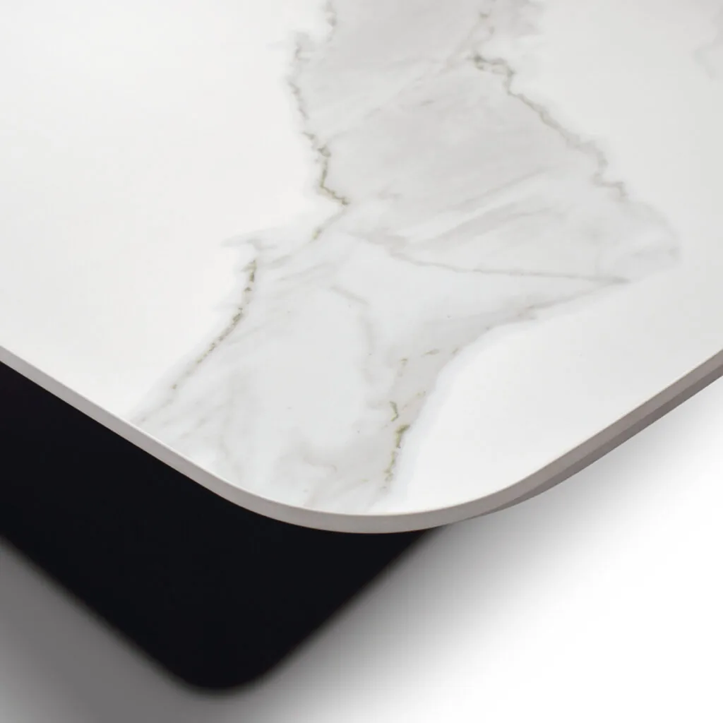Tavolo Allungabile in Ceramica Bianco Statuario da 8 a 12 Posti (foto 10 di 12)
