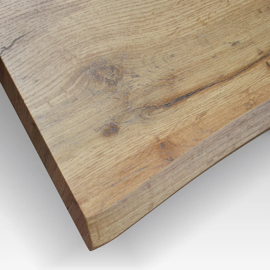 Tavolo 160x90 fisso effetto rovere con gambe in metallo nero (foto 3 di 5)
